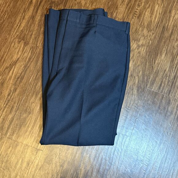 Vintage Levi’s Action Slacks Men’s Size 38 Flat Front Black - Picture 1 of 7